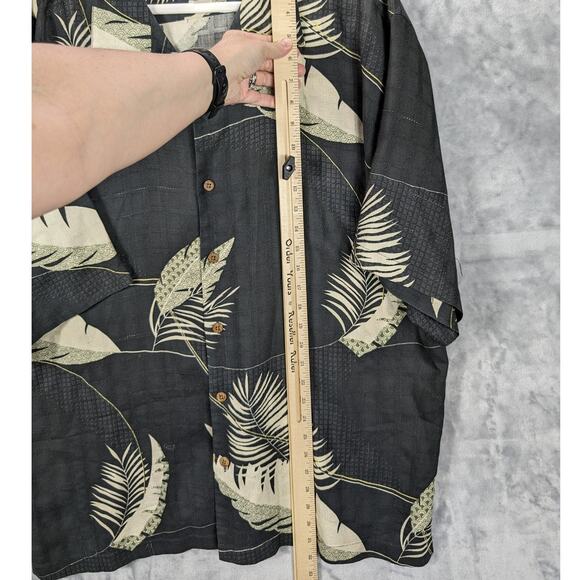 Tommy Bahama Silk Shirt Mens Extra Large Hawaiian Camp Black Tan Short Sleeve - Picture 4 of 11